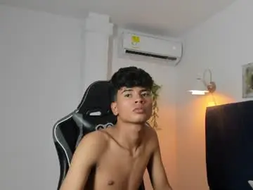 Chaturbate Free Porn Cam of jacob_cum23