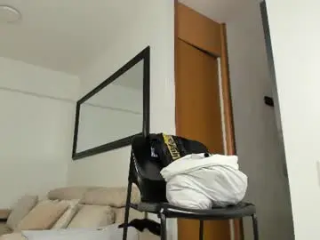 Chaturbate Sex Cam of sr_smit_hot