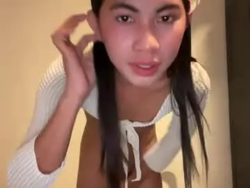 Chaturbate Live Sex Cam of urpretty_mistake