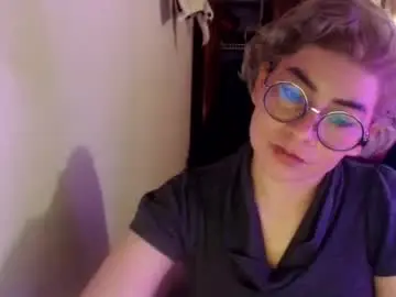 Chaturbate Live Sex Cam of adan_romanoff