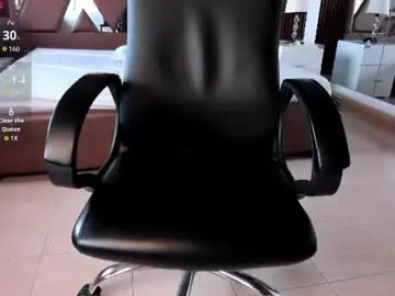 Chaturbate Live Sex Cam of isabellaajoness