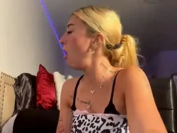 Chaturbate Live Sex of itsirelandbby