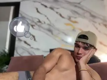 Chaturbate Adult Video Chat of joulianogreco1