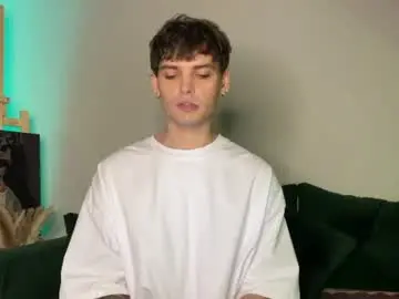 Chaturbate Nude Webcam of oliverlawrence