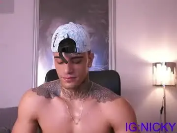 Chaturbate Best live sex cam show of alan_morrys