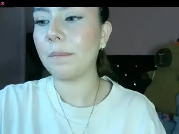 Chaturbate Live Sex of bellatrix_colen