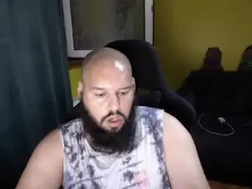 Chaturbate Free Porn Cam of guessswho24