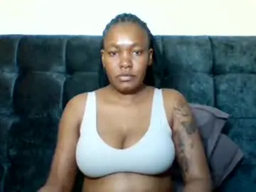 Chaturbate Live Sex of sexyapple2002