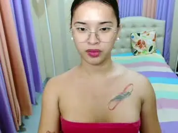 Chaturbate Live Sex Cam of xxbigcockchloexx