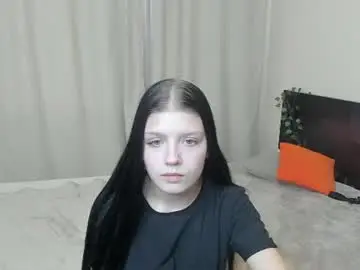 Chaturbate Live Sex of little_bestie11