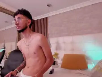 Chaturbate Private Sex Chat of noah_ashford