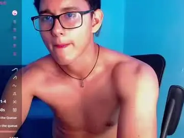 Chaturbate Live Porn of apolo1sex24