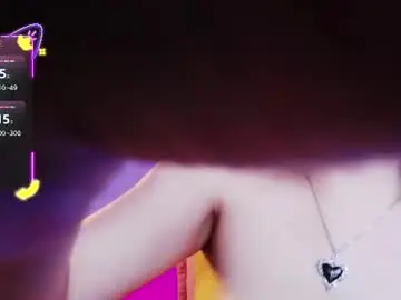 Chaturbate Live Sex Cam of tessa_____