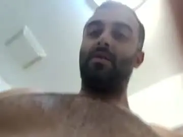 Chaturbate Sex Cam of bigcumcanada