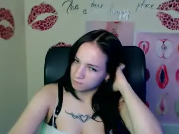 Chaturbate Live Sex Cam of cutielady_