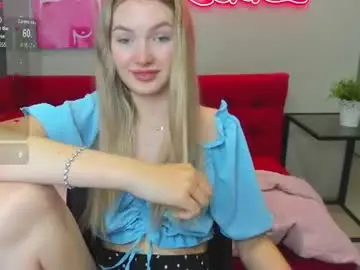 Chaturbate Sex Chat of evelineamore