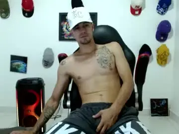 Chaturbate Live Porn of liam_andres12