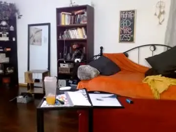 Chaturbate Sex Cam of bombshellbaeby