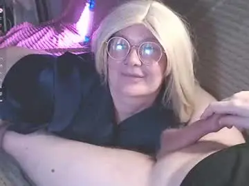 Chaturbate Watch Live Sex Cams of effy_pamela