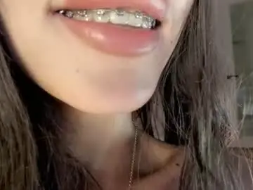 Chaturbate Live Sex of ella_lee15