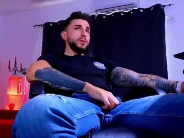 Chaturbate Sex Chat of mightyaaron