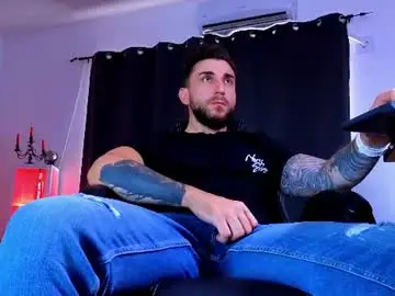 Chaturbate Sex Chat of mightyaaron