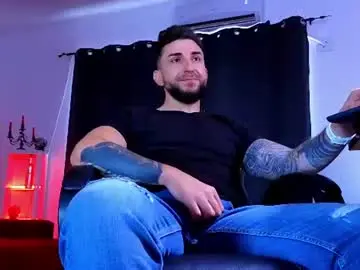 Chaturbate Private Sex Chat of mightyaaron