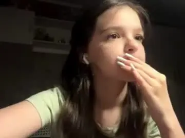 Chaturbate Free Live Porn of neelywrinkles