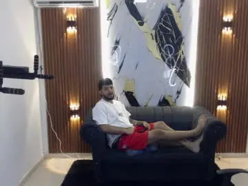Chaturbate Live Sex Cam of thomson_hot01
