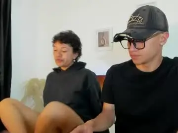 Chaturbate Live Porn of hardcoreheat_ind