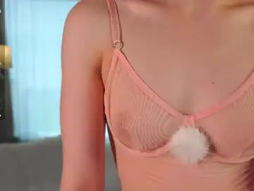 Chaturbate Free Porn Cam of lynnalltop