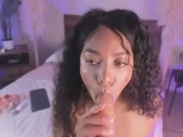 Chaturbate Free Live Porn of lynncute
