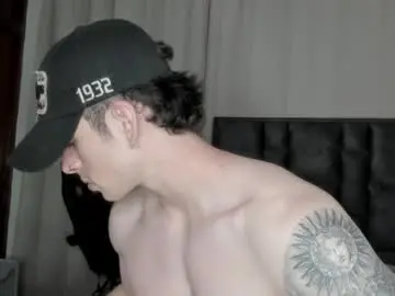 Chaturbate Live Sex Cam of jhonny_macallan
