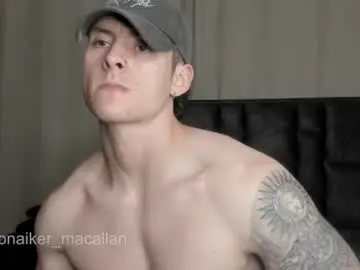 Chaturbate Free Live Porn of jhonny_macallan