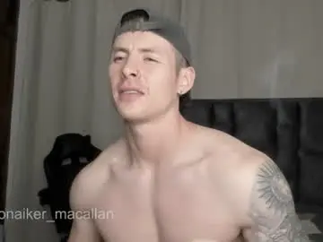 Chaturbate Free Live Porn of jhonny_macallan