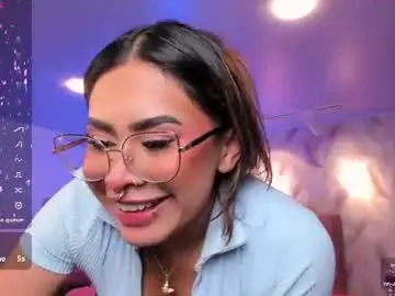 Chaturbate Watch Live Sex Cams of eveline_figeroa