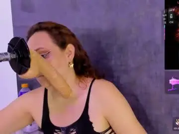 Chaturbate Adult Video Chat of issys_milf