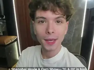 Chaturbate Live Porn of calvin_loves_you