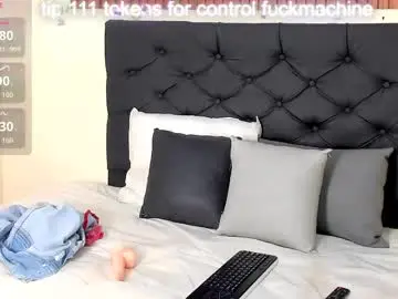 Chaturbate Live Sex Cam of cristale69