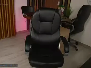 Chaturbate Watch Live Sex Cams of secretary_bj