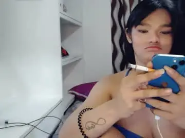 Chaturbate Adult Webcams of kylieebarbie97
