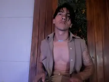 Chaturbate Nude Webcam of andyjoy_