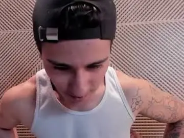 Chaturbate Best live sex cam show of andyjoy_