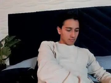 Chaturbate Live Sex of andyjoy_
