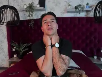 Chaturbate Adult Webcam of andyjoy_