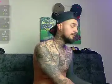 Chaturbate Nude Webcam of julian_tattoo