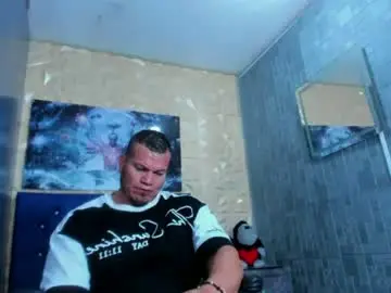 Chaturbate Live Porn of tyleer_scot