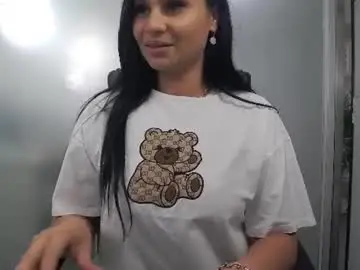Chaturbate Live Sex Cam of yaraxcox