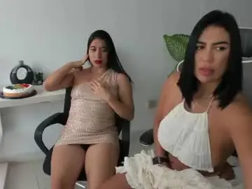 Chaturbate Live Porn of emillybrowm