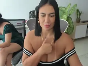 Chaturbate Sex Chat of emillybrowm